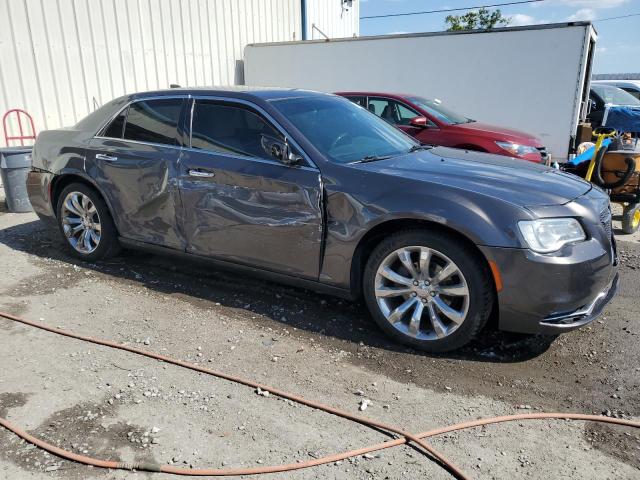  CHRYSLER 300 2018 Szary