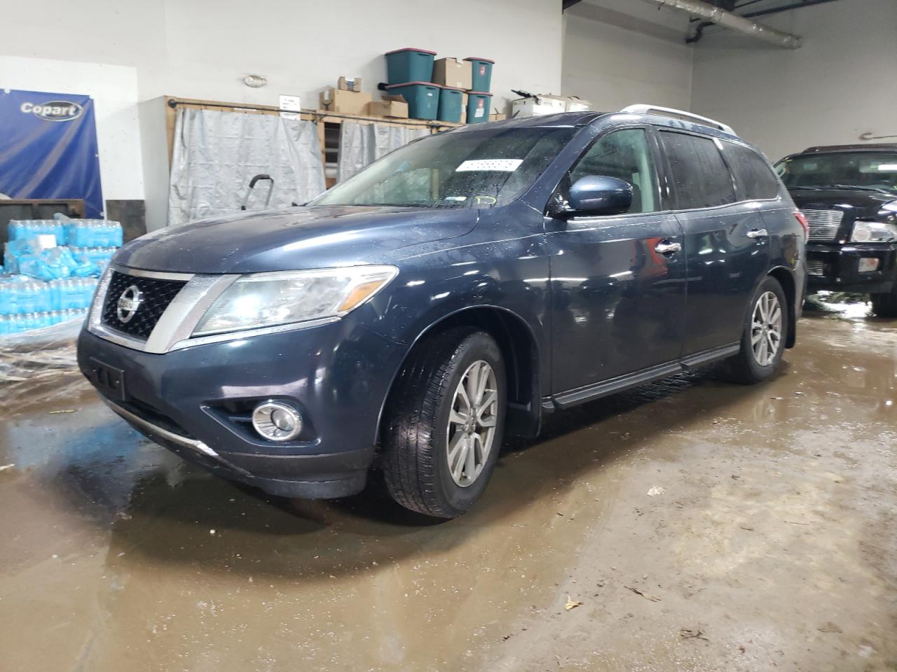 2015 Nissan Pathfinder S na sprzedaż w Elgin, IL - Front End