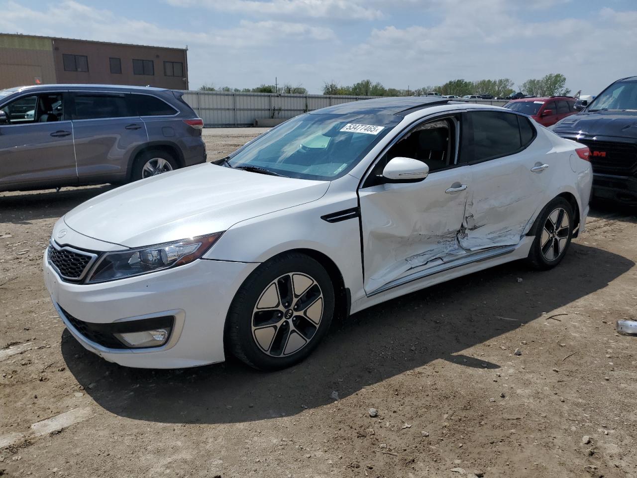 2013 Kia Optima Hybrid for Sale in Kansas City, KS - Side