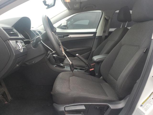  VOLKSWAGEN PASSAT 2016 White