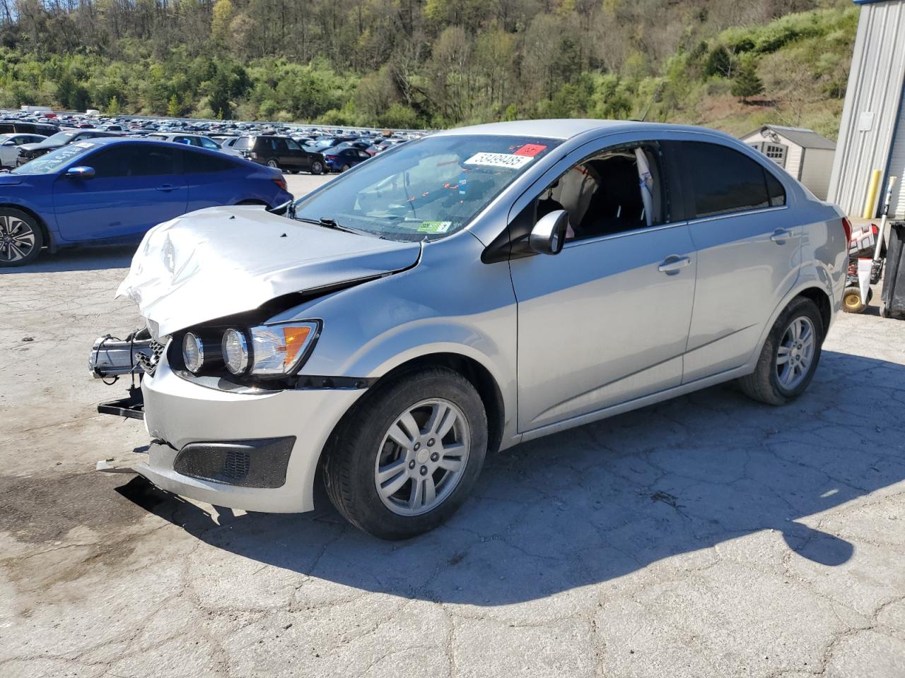Hurricane, WV에서 판매 중인 2016 Chevrolet Sonic Lt - Front End