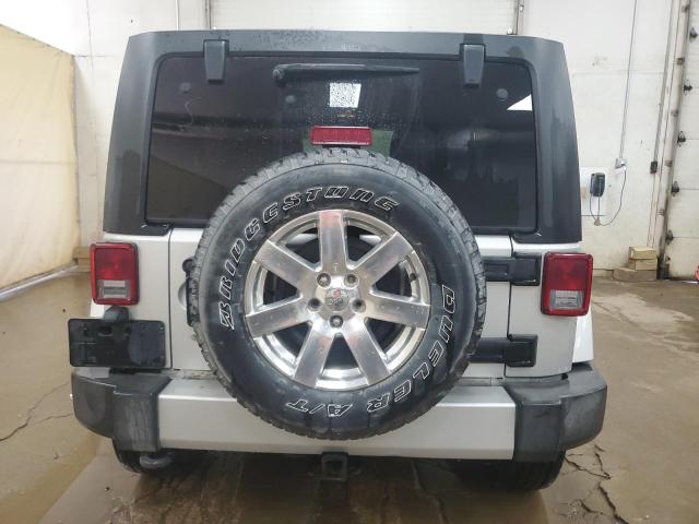  JEEP WRANGLER 2012 Srebrny