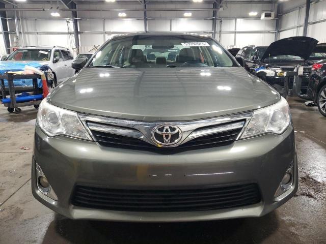  TOYOTA CAMRY 2013 Серый