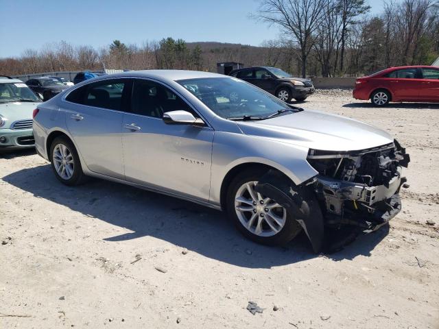 Sedans CHEVROLET MALIBU 2016 Srebrny