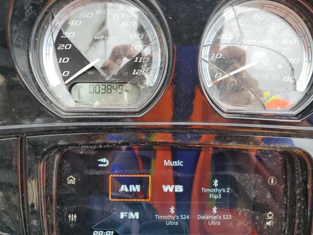  HARLEY-DAVIDSON FL 2022 Два тона