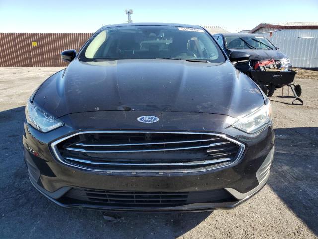  FORD FUSION 2019 Czarny