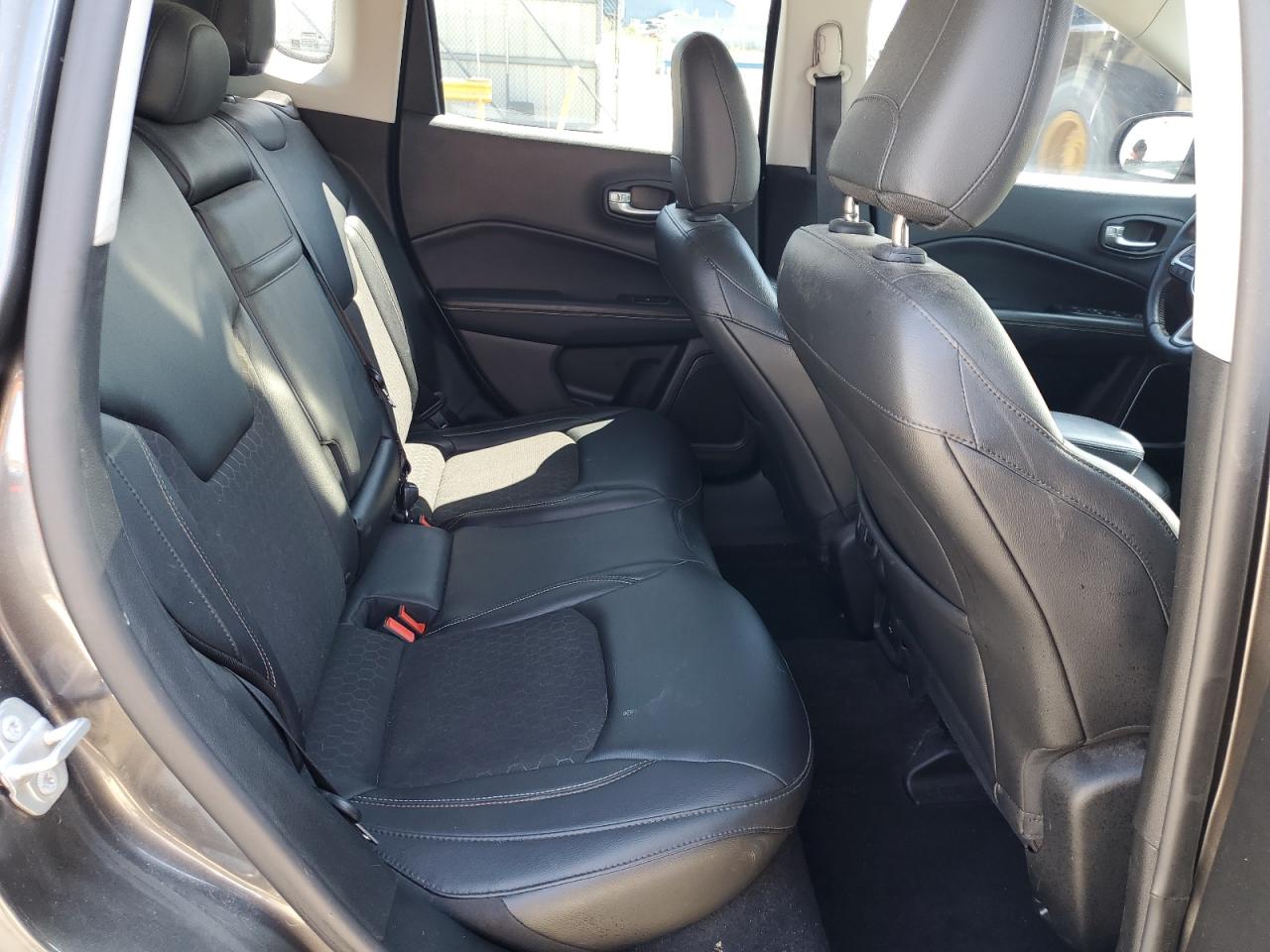 2017 Jeep Compass Latitude VIN: 3C4NJCBB8HT653337 Lot: 52297435