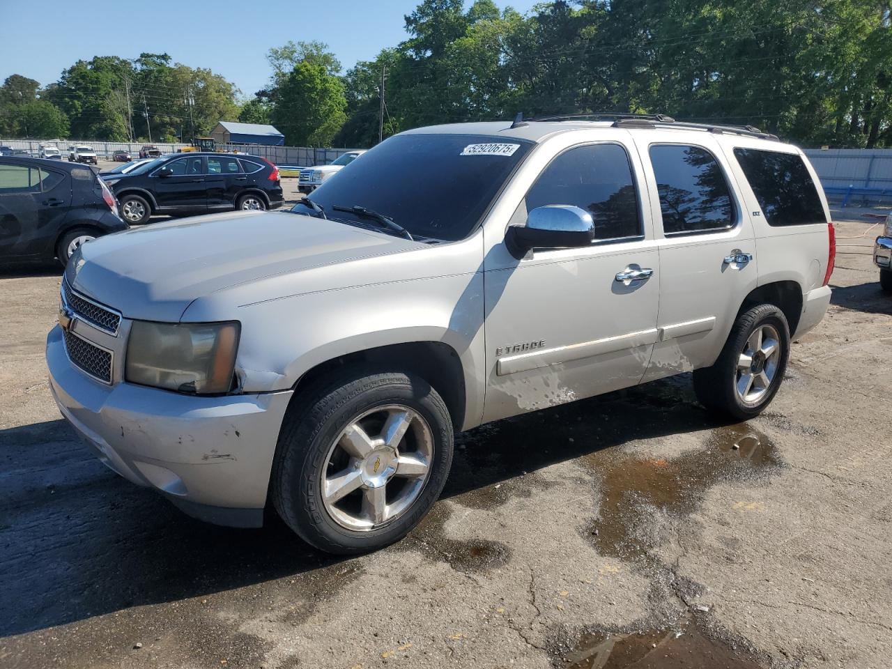2007 Chevrolet Tahoe C1500 продається в Eight Mile, AL - Side