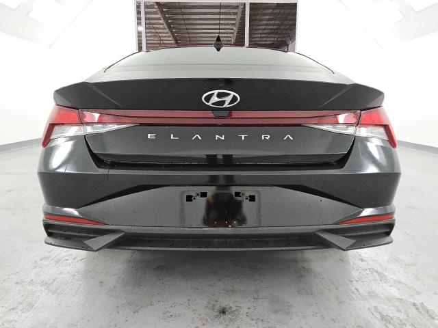  HYUNDAI ELANTRA 2021 Czarny
