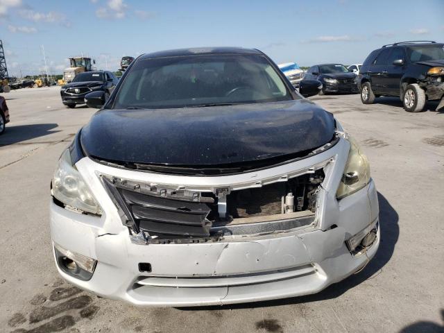 NISSAN ALTIMA 2015 Czarny