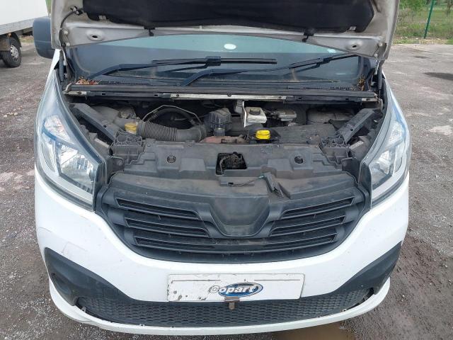 2015 RENAULT TRAFIC SL2