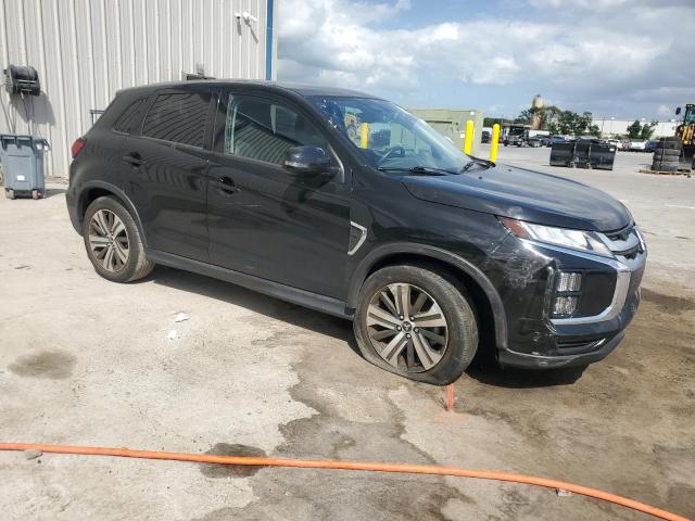  MITSUBISHI OUTLANDER 2022 Czarny