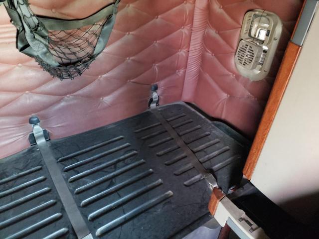 2009 FREIGHTLINER CASCADIA 125   