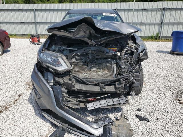  NISSAN ROGUE 2017 Серый