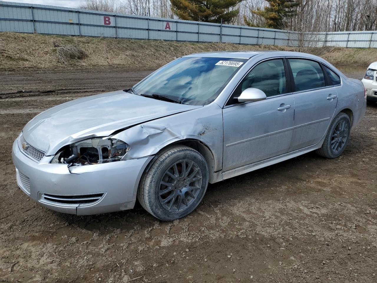 2013 Chevrolet Impala Lt للبيع في Davison، MI - Front End