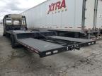 Fort Wayne, IN에서 판매 중인 2001 Freightliner Drop Deck Winch Truck - Burn
