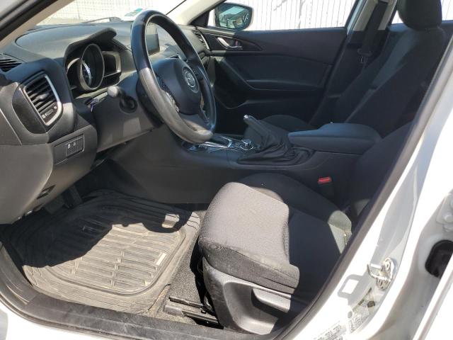 Седани MAZDA 3 2016 Білий