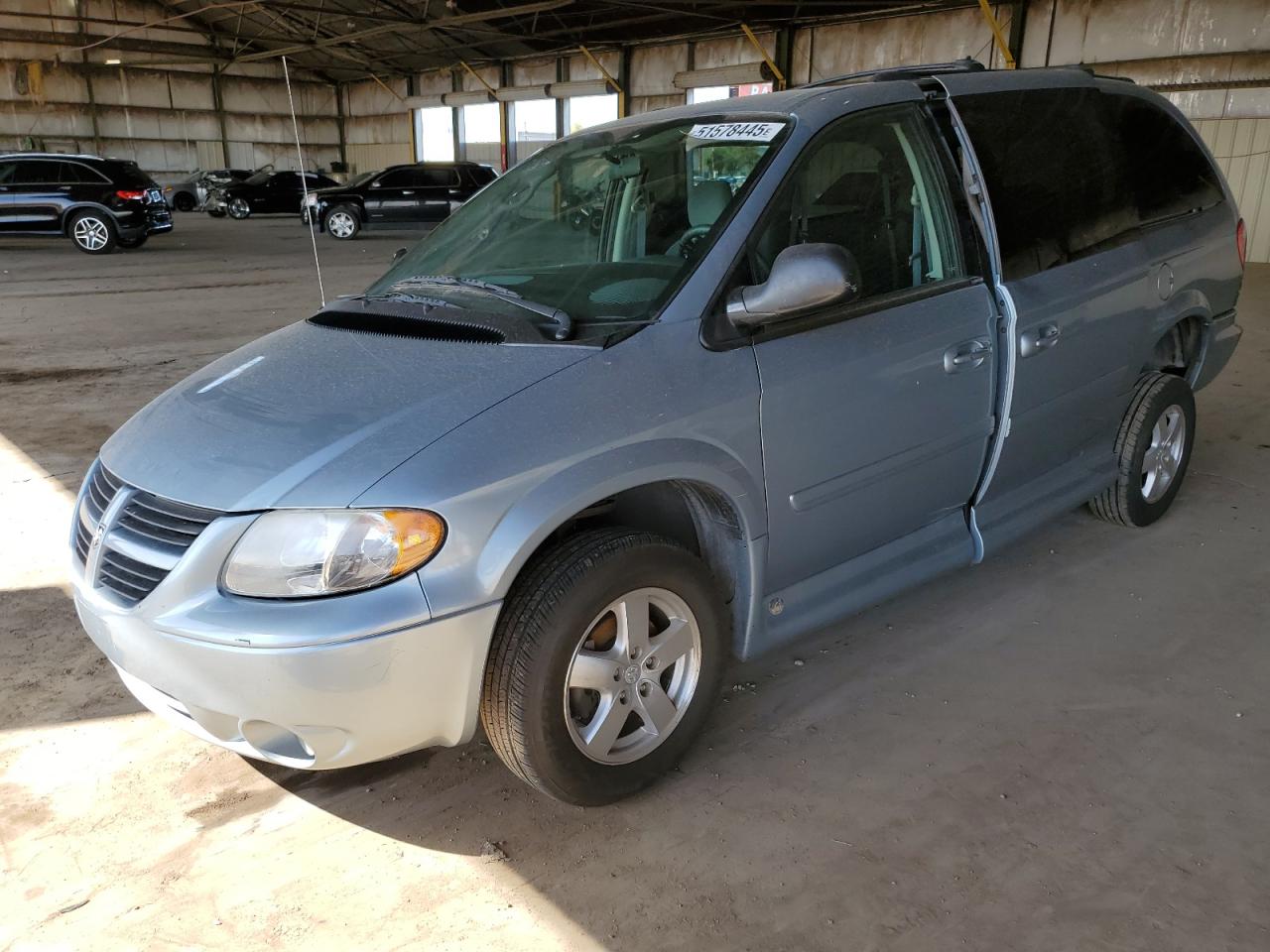 2006 Dodge Grand Caravan Sxt de vânzare în Phoenix, AZ - Rear End