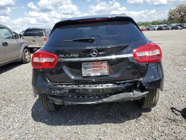 Parquets MERCEDES-BENZ GLA-CLASS 2017 Czarny