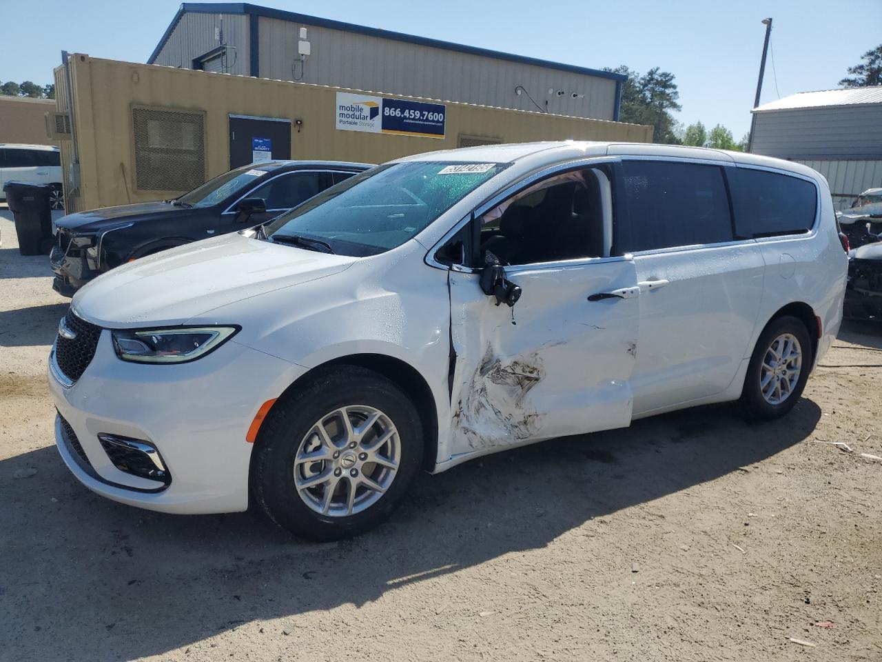2025 Chrysler Pacifica Select