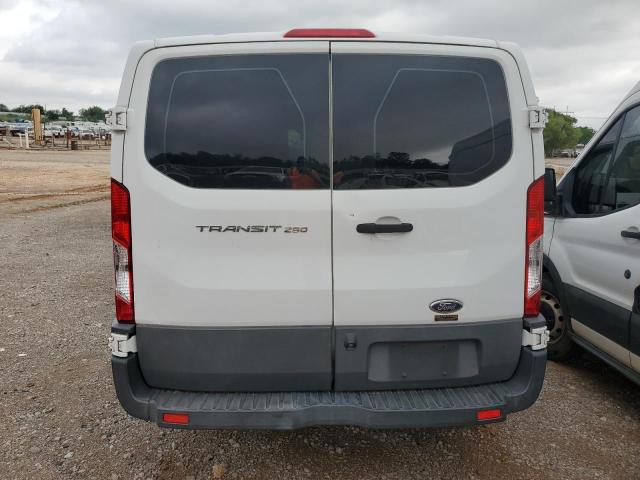  FORD TRANSIT 2016 Biały