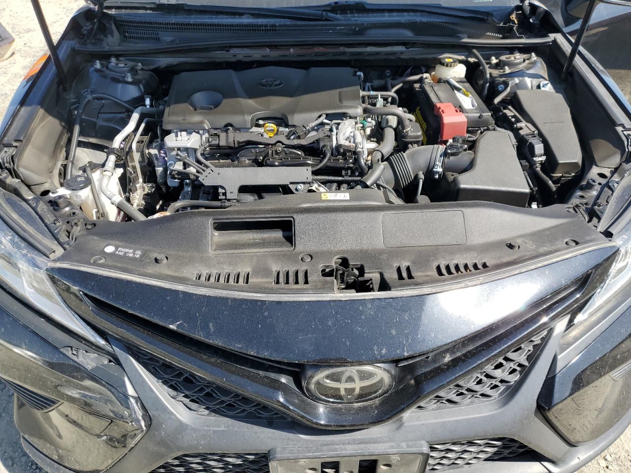 2018 Toyota Camry L VIN: JTNB11HK9J3055995 Lot: 54940115