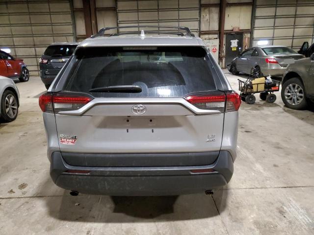  TOYOTA RAV4 2020 Srebrny
