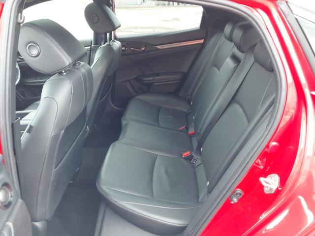 2018 HONDA CIVIC EX V