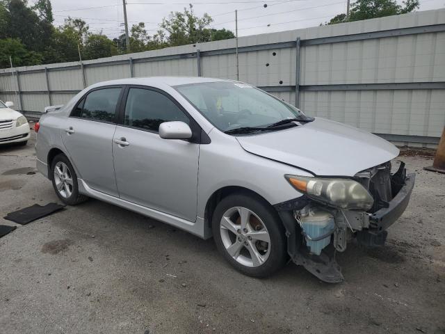  TOYOTA COROLLA 2013 Srebrny