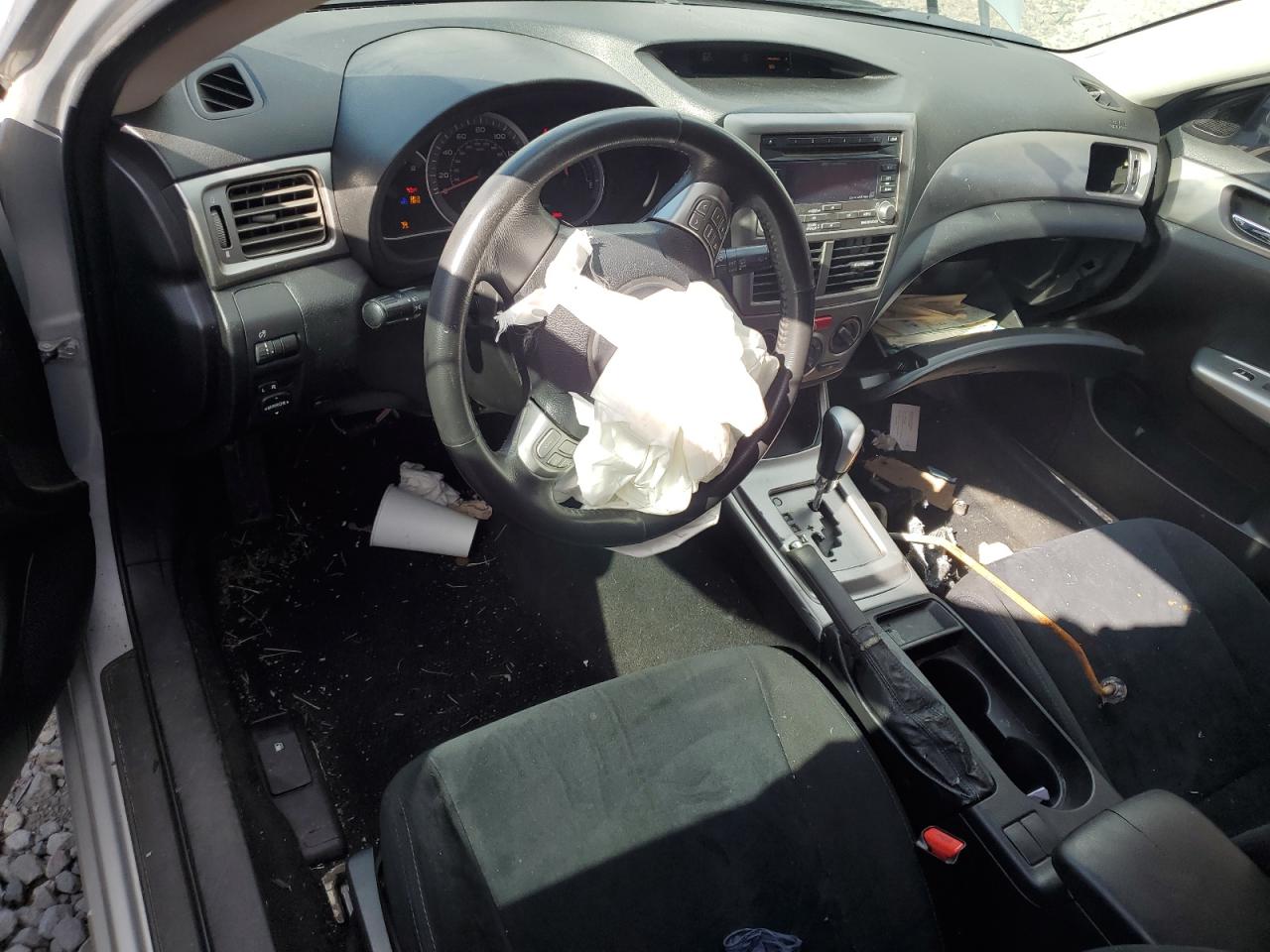 2010 Subaru Impreza - Image 8