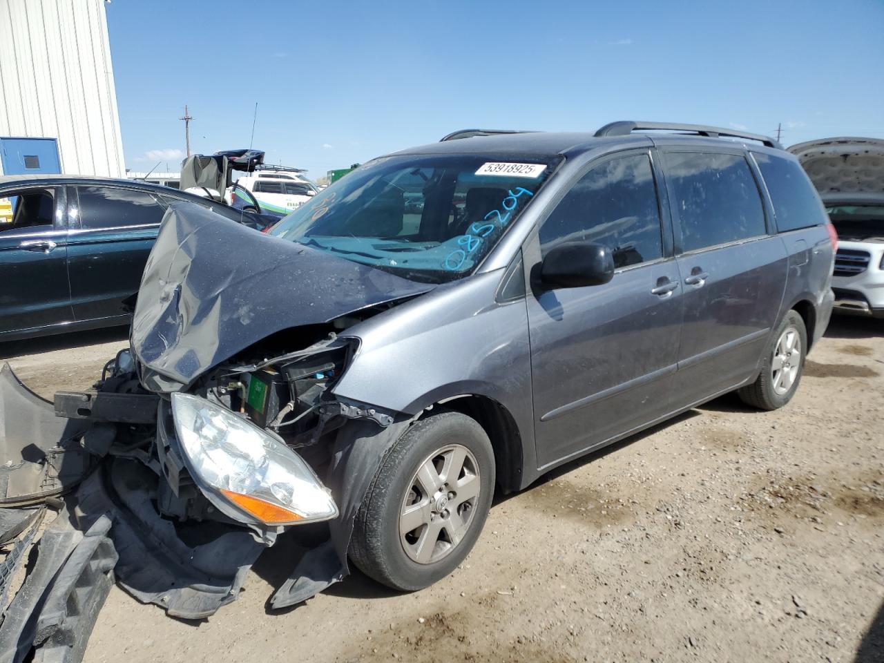 2007 Toyota Sienna Ce for Sale in Tucson, AZ - Front End