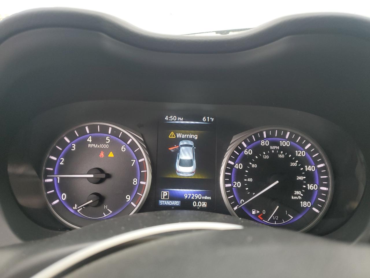 2017 Infiniti Q50 - Image 9