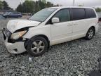2010 Volkswagen Routan Se იყიდება Mebane-ში, NC - Front End