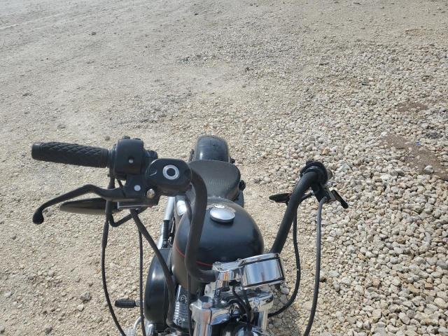 undisplay HARLEY-DAVIDSON XL1200 V 2013 Черный
