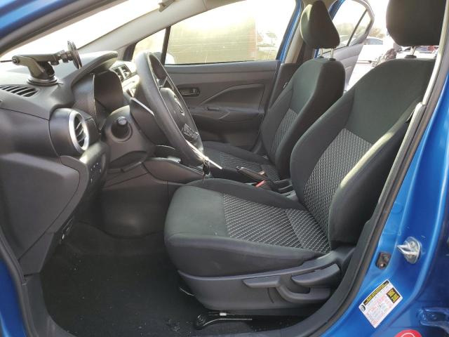  NISSAN VERSA 2024 Granatowy