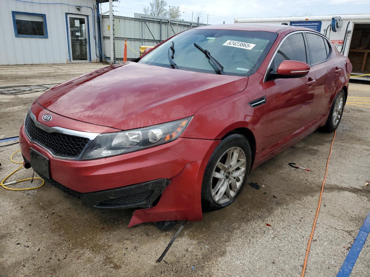 2011 Kia Optima Lx for Sale in Pekin, IL - Front End