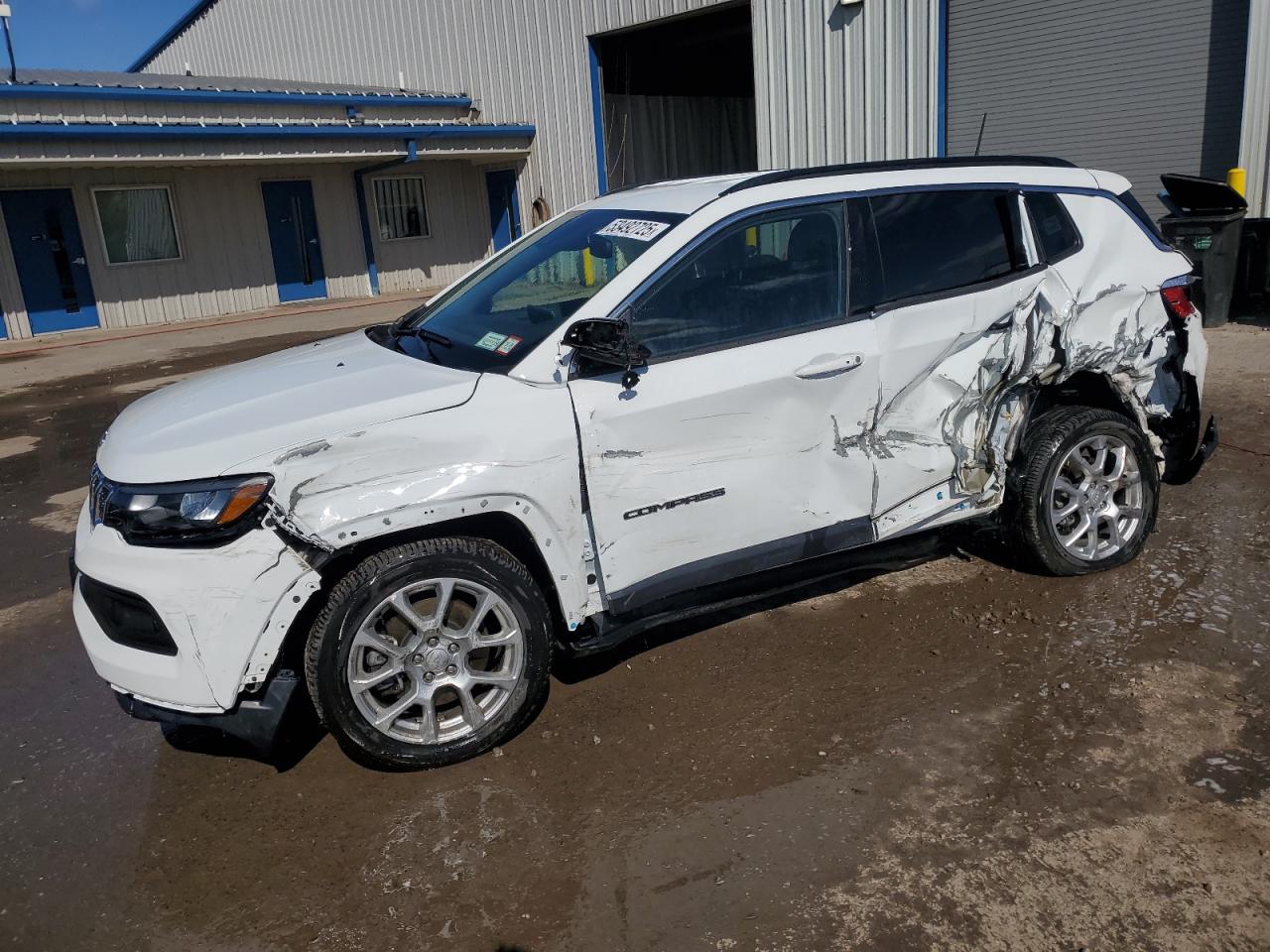 2024 Jeep Compass Latitude Lux for Sale in Central Square, NY - Side
