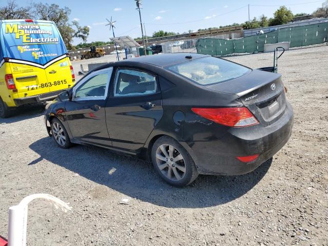 Sedans HYUNDAI ACCENT 2012 Czarny