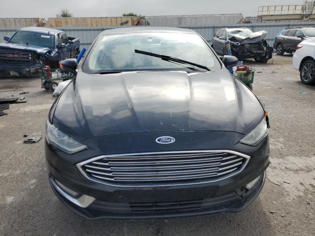 Sedans FORD FUSION 2017 Czarny