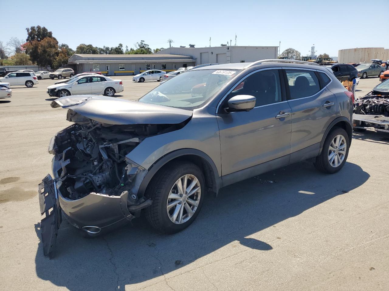2017 Nissan Rogue Sport S იყიდება Martinez-ში, CA - Front End