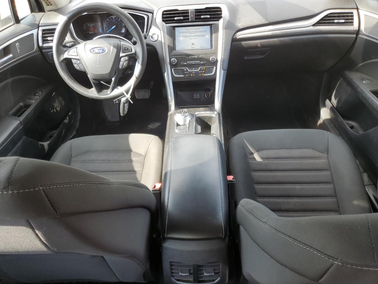 2019 Ford Fusion Se VIN: 3FA6P0LU6KR124903 Lot: 54032745