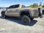 2017 Toyota Tacoma Double Cab للبيع في Arlington، WA - Front End