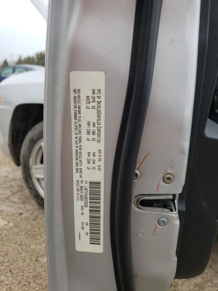 2008 Jeep Compass Sport VIN: 1J8FF47WX8D528328 Lot: 53487645