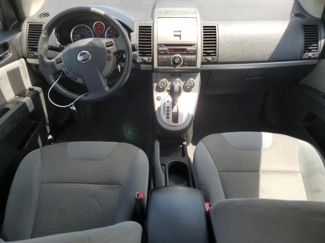 Sedans NISSAN SENTRA 2012 Srebrny