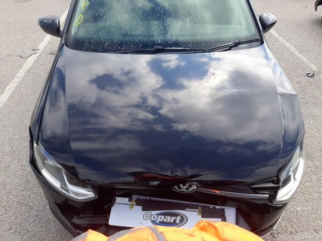 2015 VOLKSWAGEN POLO SE