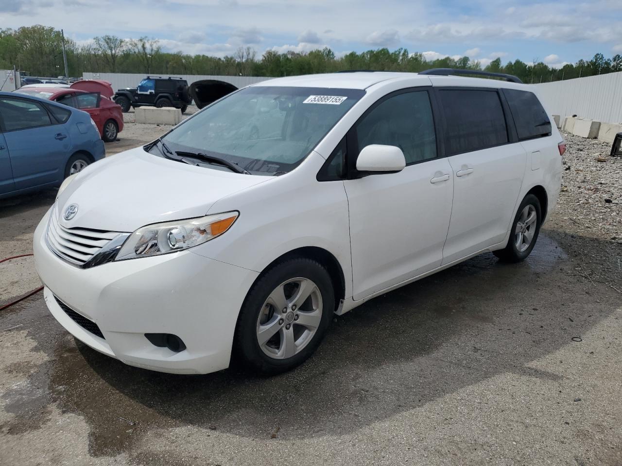 2016 Toyota Sienna Le на продаже в Louisville, KY - Hail
