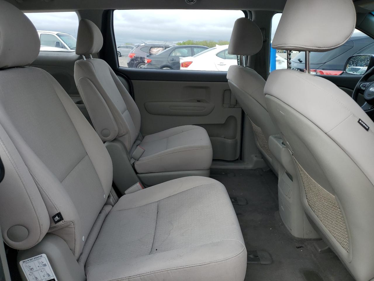 2016 Kia Sedona L VIN: KNDMA5C13G6208221 Lot: 52132915