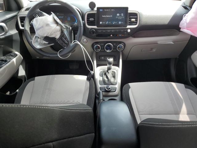  HYUNDAI VENUE 2024 Silver