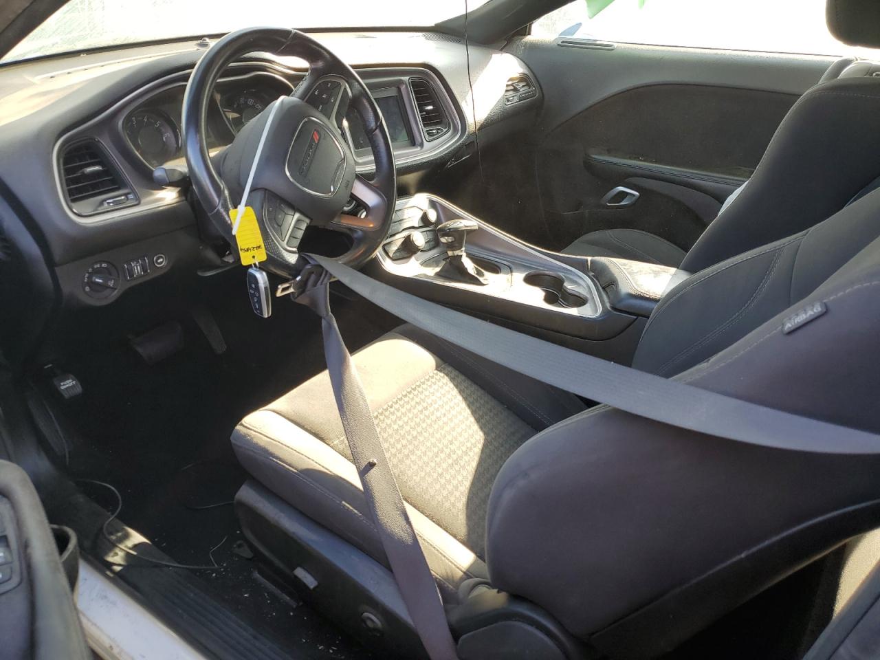 2019 Dodge Challenger - Image 7