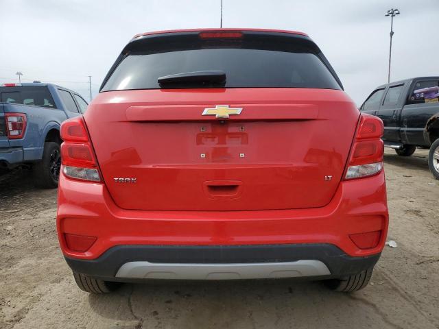  CHEVROLET TRAX 2018 Czerwony